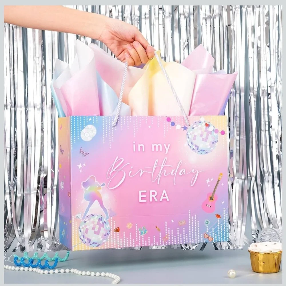 NWT Crisky Large “In My Birthday Era” Gift Bag with Tissue & Card